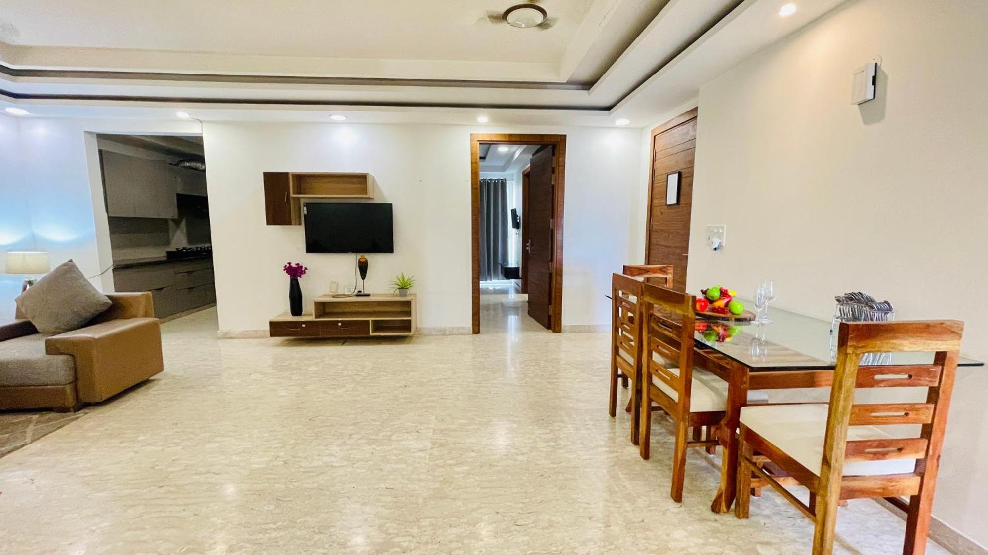 Bedchambers Serviced Apartments, Ardee City คูร์เคาน์ ภายนอก รูปภาพ