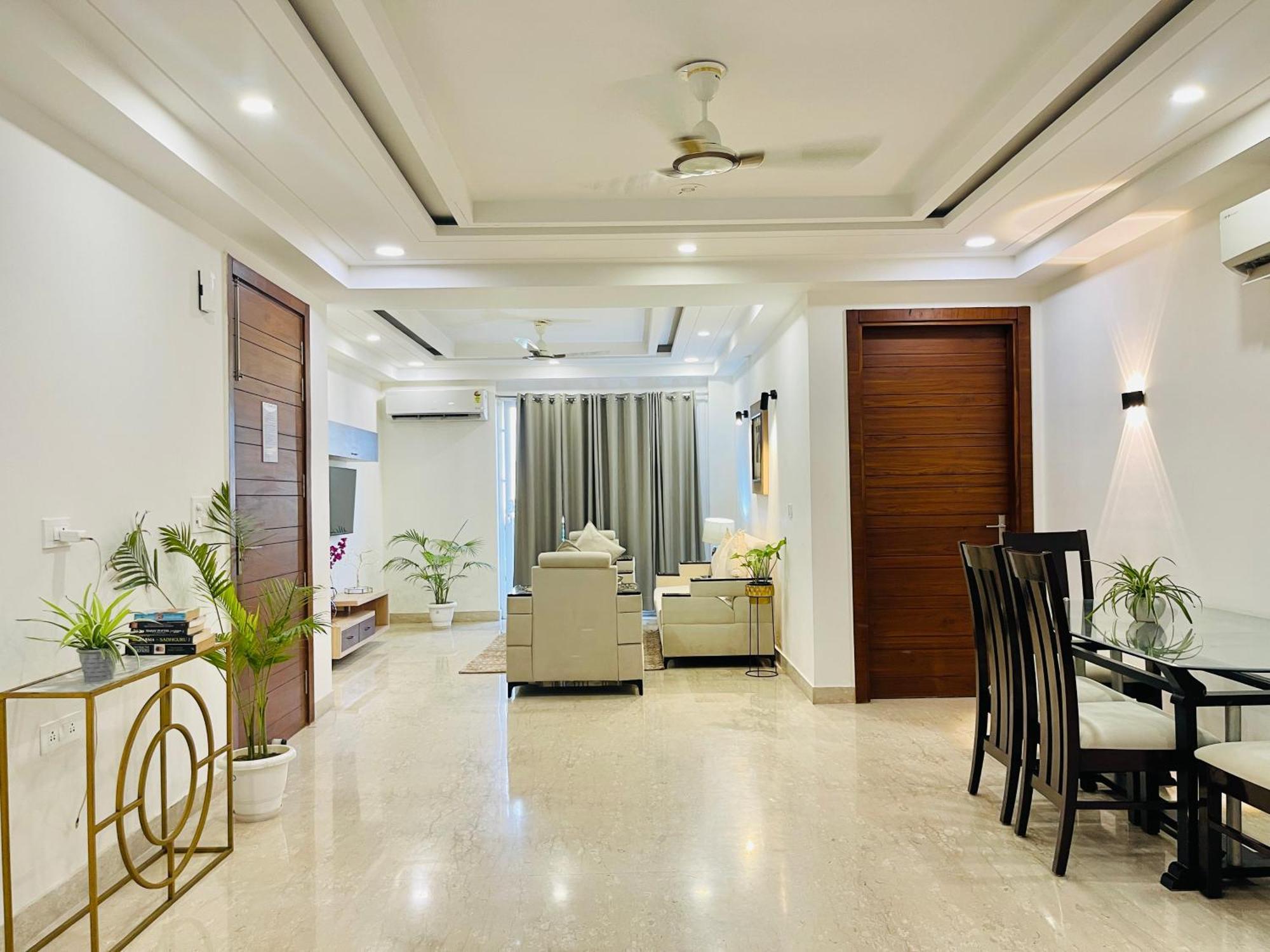 Bedchambers Serviced Apartments, Ardee City คูร์เคาน์ ภายนอก รูปภาพ