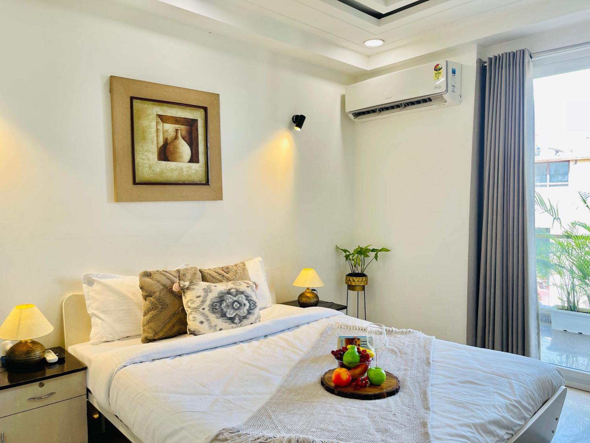 Bedchambers Serviced Apartments, Ardee City คูร์เคาน์ ภายนอก รูปภาพ