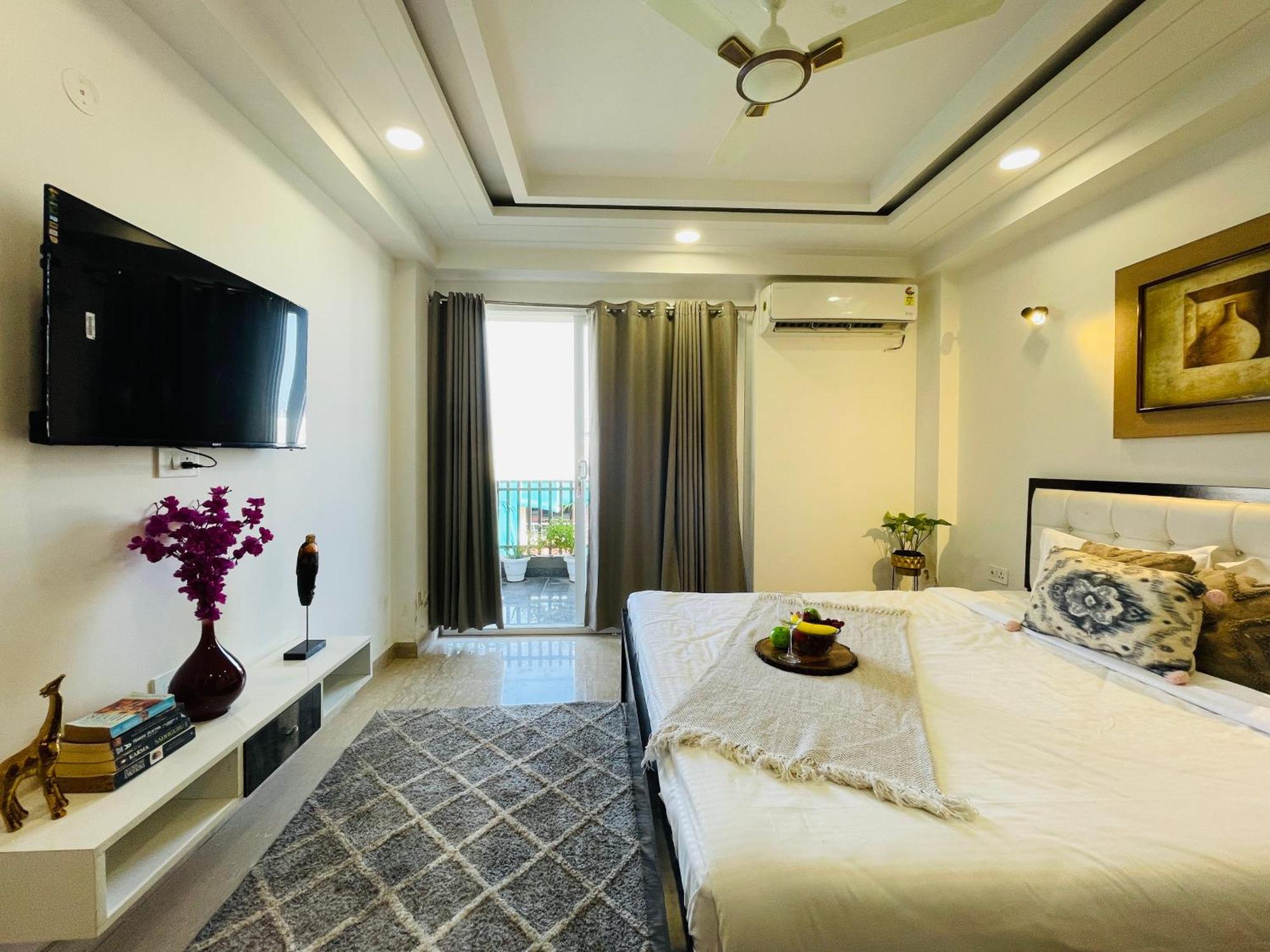 Bedchambers Serviced Apartments, Ardee City คูร์เคาน์ ภายนอก รูปภาพ