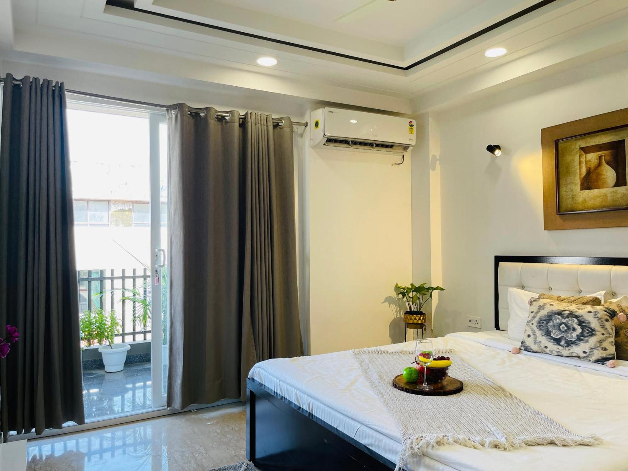 Bedchambers Serviced Apartments, Ardee City คูร์เคาน์ ภายนอก รูปภาพ