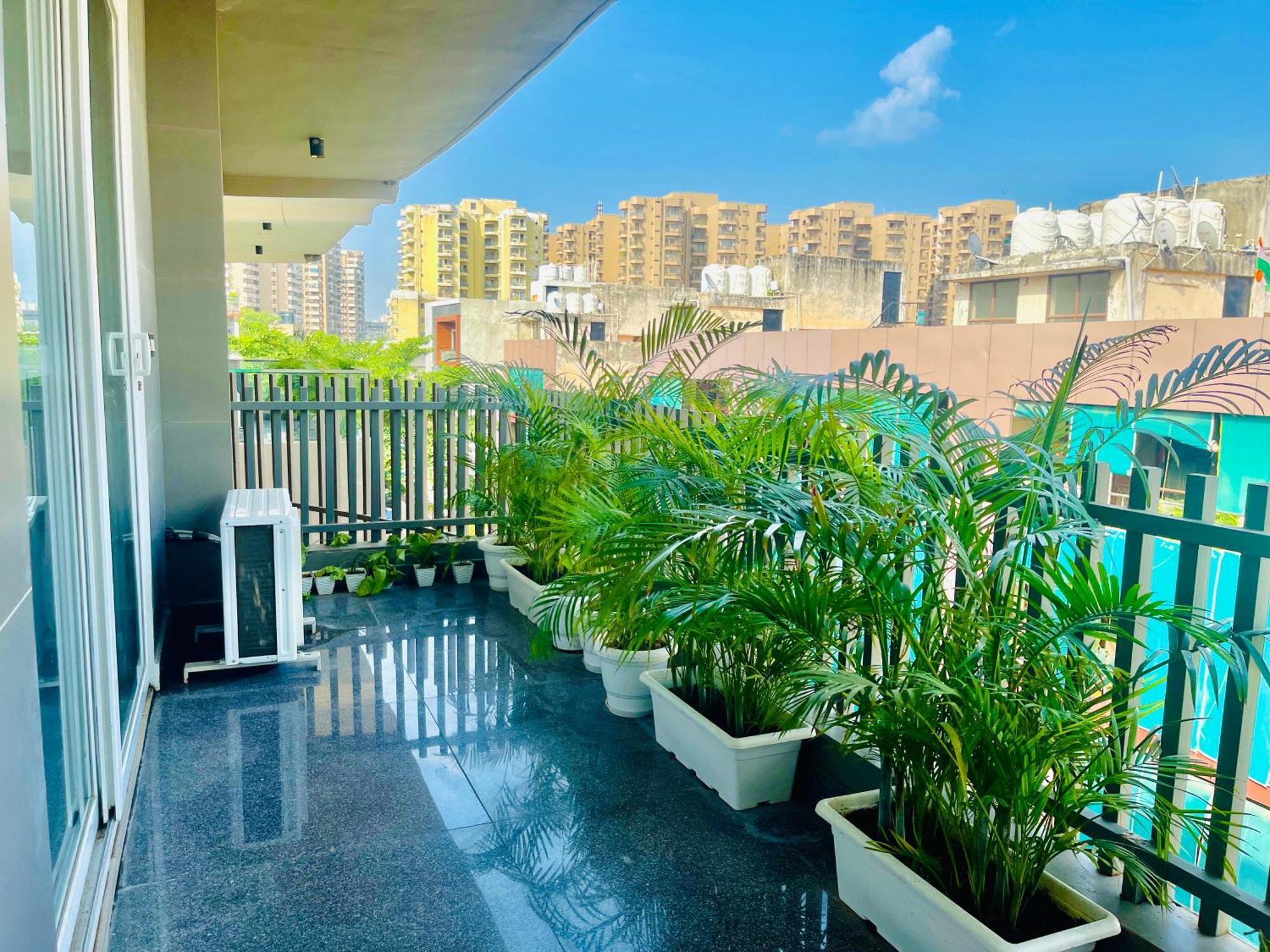 Bedchambers Serviced Apartments, Ardee City คูร์เคาน์ ภายนอก รูปภาพ